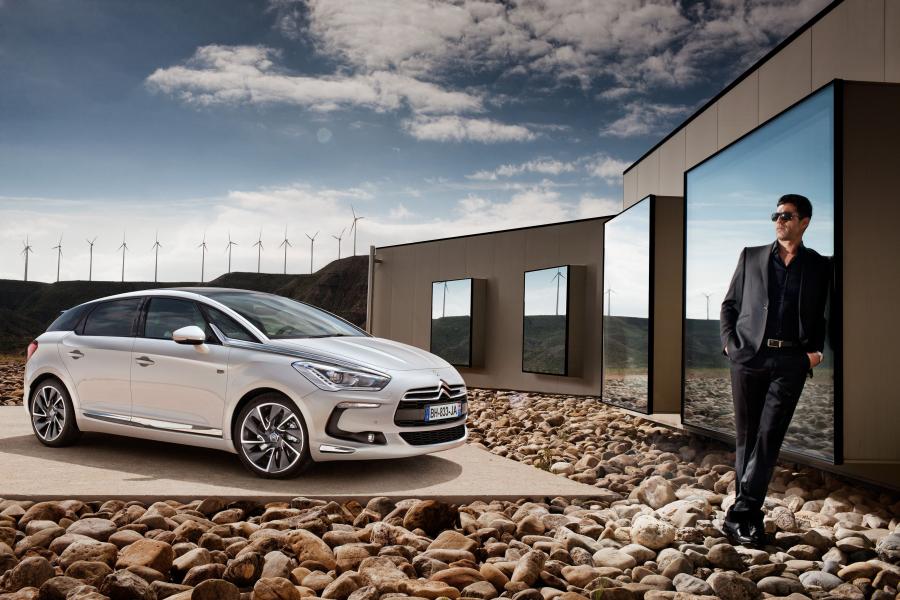 Citroen DS5 2012 года  (фото 17 из 182)